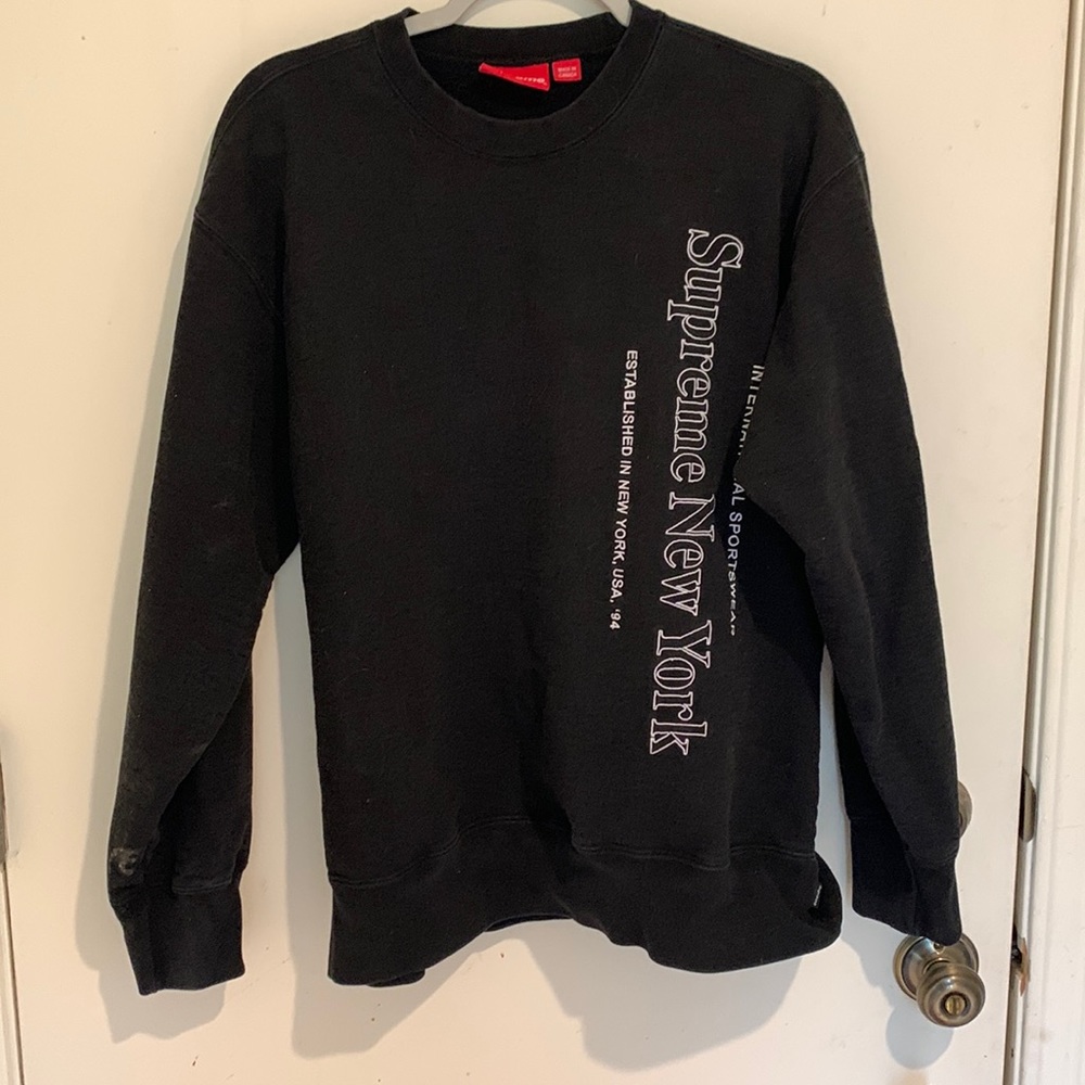 Supreme Sweatshirt